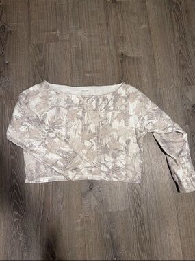 Camo pull over